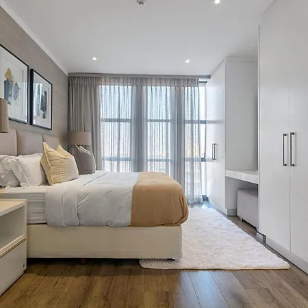 Masingita Towers Elegant Apartment Power & Water Backup Johannesburg Exterior foto