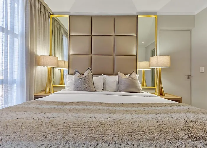 Masingita Towers Elegant Apartment Power & Water Backup